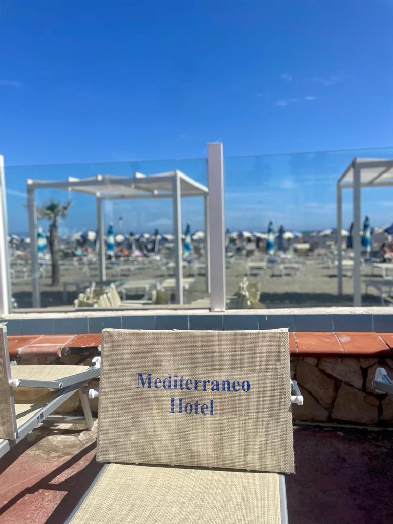 Hotel Mediterraneo Lido di Latina Esterno foto
